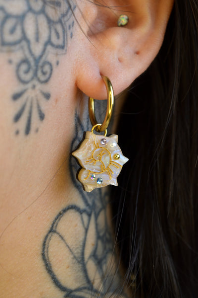 Seashell Mismatch Charms (Gold hoop)