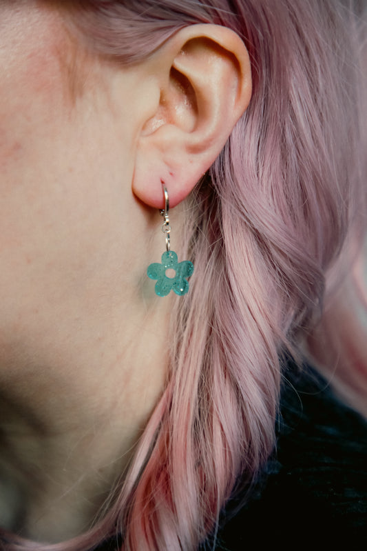Transparent glitter blue flower acrylic earring