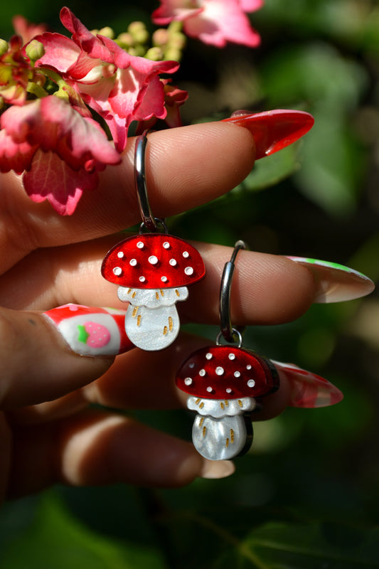 Red Amanita (Silver Hoop)