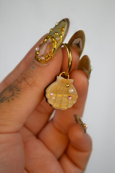 Seashell Mismatch Charms (Gold hoop)