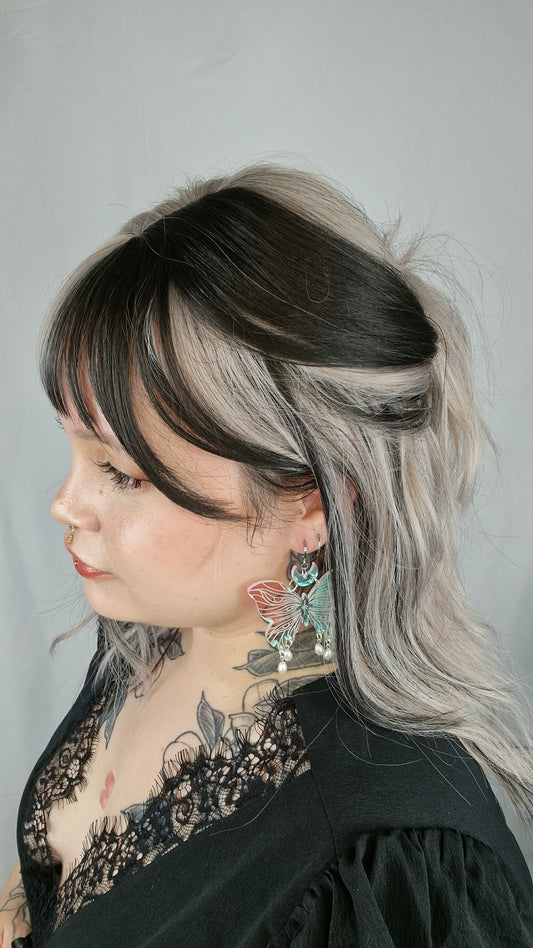 Large Metamorphosis (Silver Hoop)