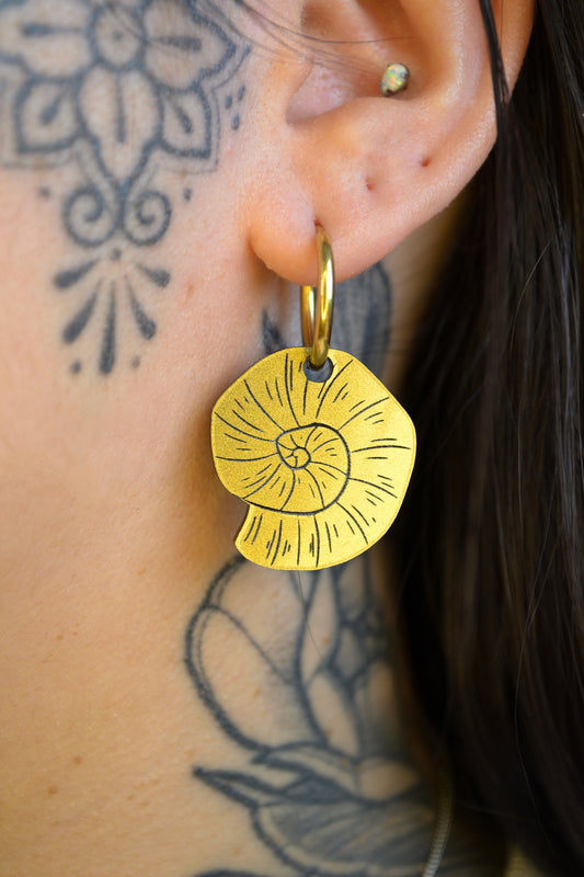Ammonite (Gold)