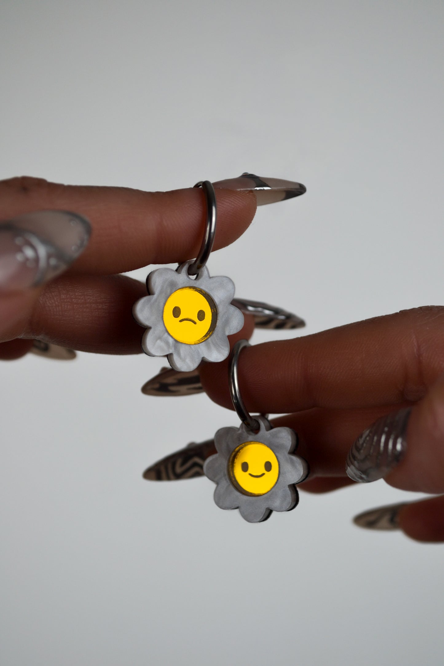 Daisy (Silver)