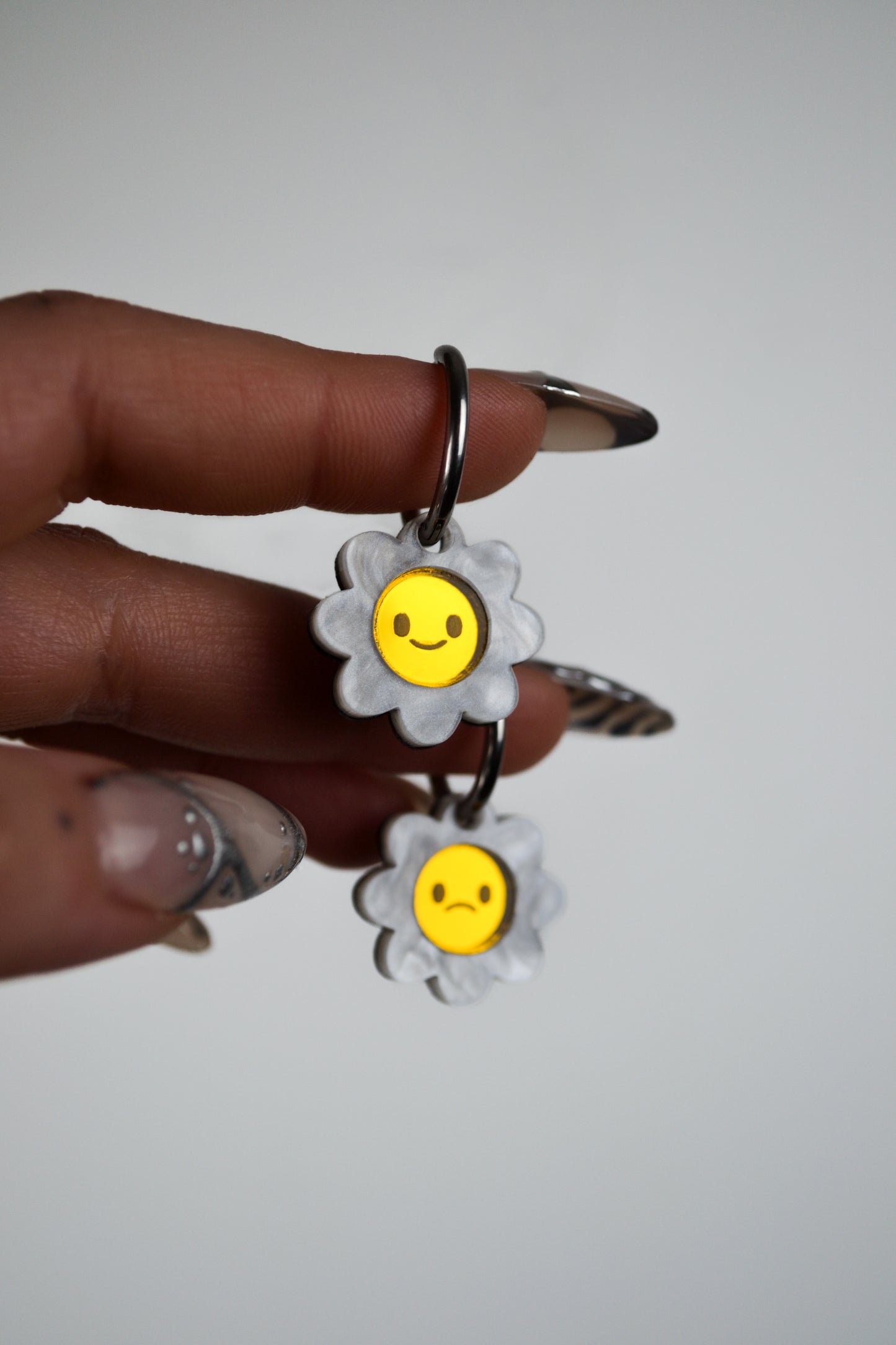 Daisy (Silver)